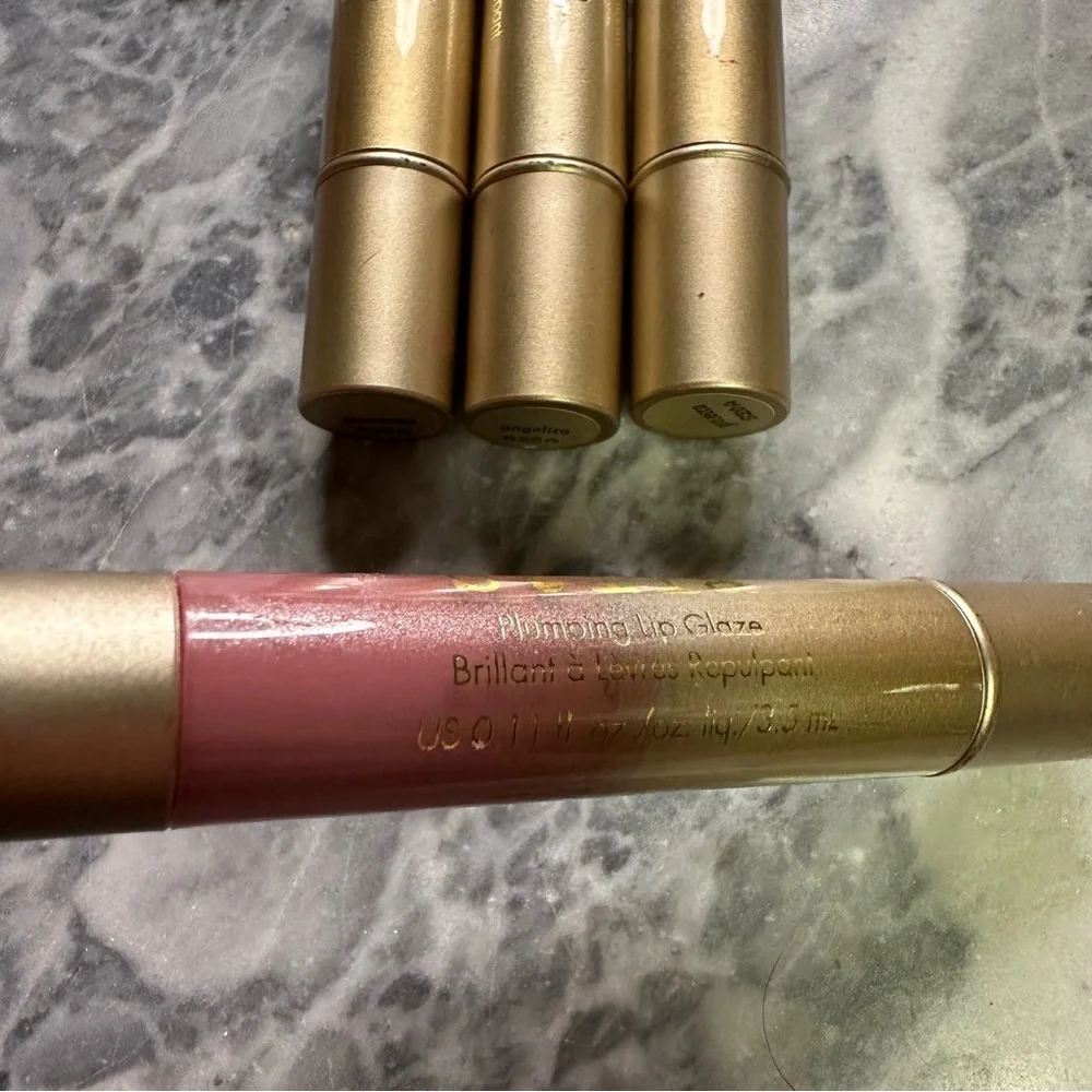 Stila‎ Plumping Lip Glaze